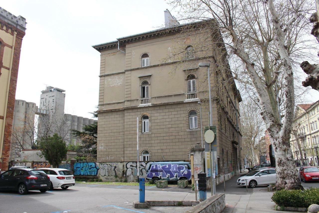 Apartment Platana Rijeka Exterior photo